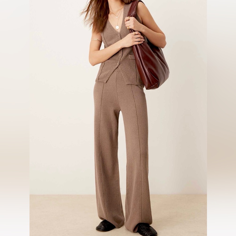 ASOS DESIGN 2 piece matching SET taupe tan brown knit button vest & pants - Picture 6 of 12